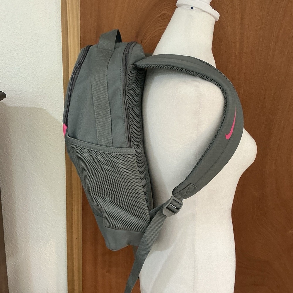 Nike Brasilia Backpack Gray Pink Swoosh 18" Travel School Sports Gym Athletic - Picture 3 of 16